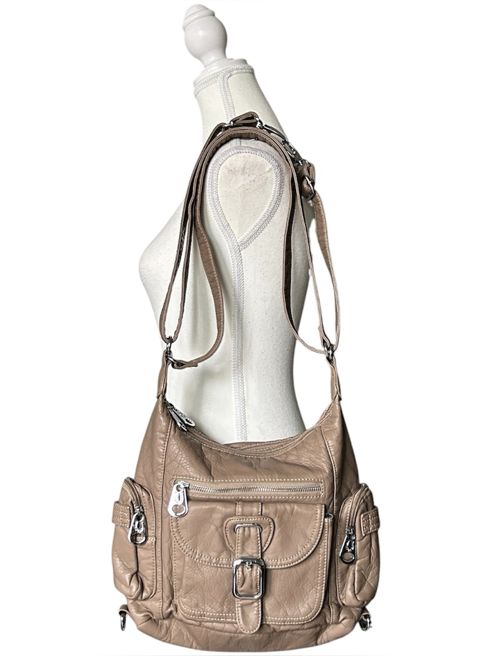 Y2K Tan Brown Faux Leather Style Shoulder Bag with Silver Hardware